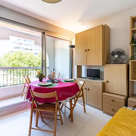 Apartmán Les Grenadines-5 By Interhome *